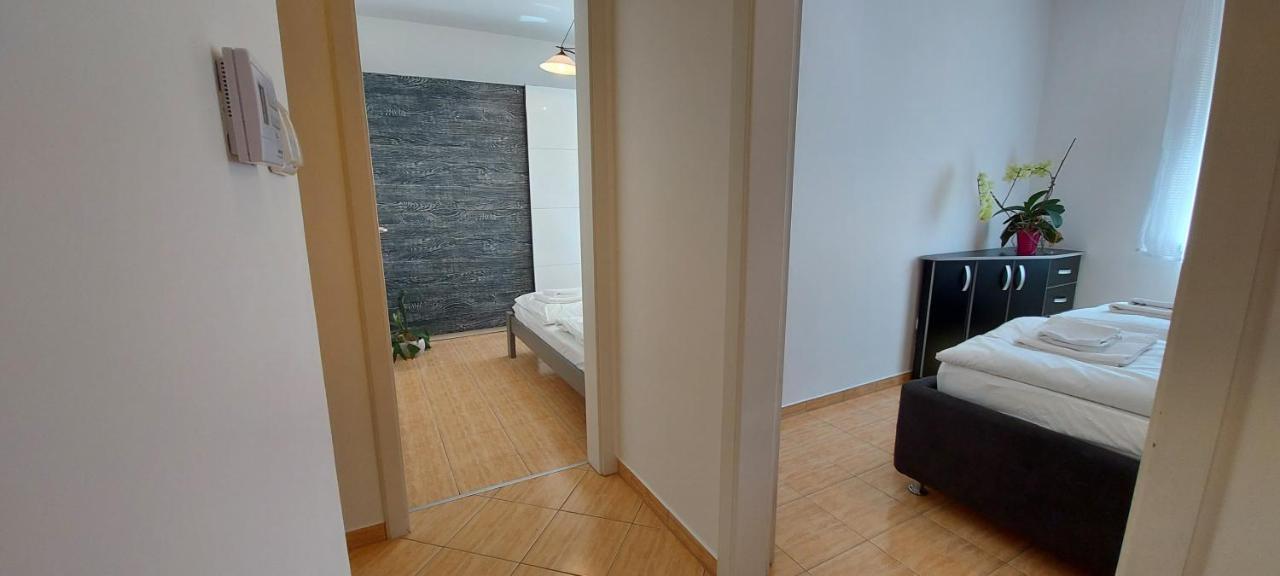 Amulett Suite Apartment Hajdúszoboszló Buitenkant foto