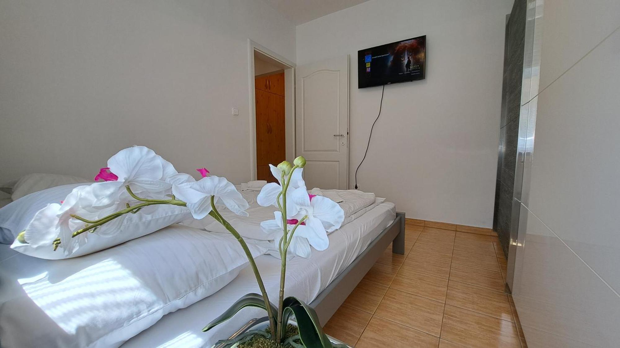 Amulett Suite Apartment Hajdúszoboszló Buitenkant foto